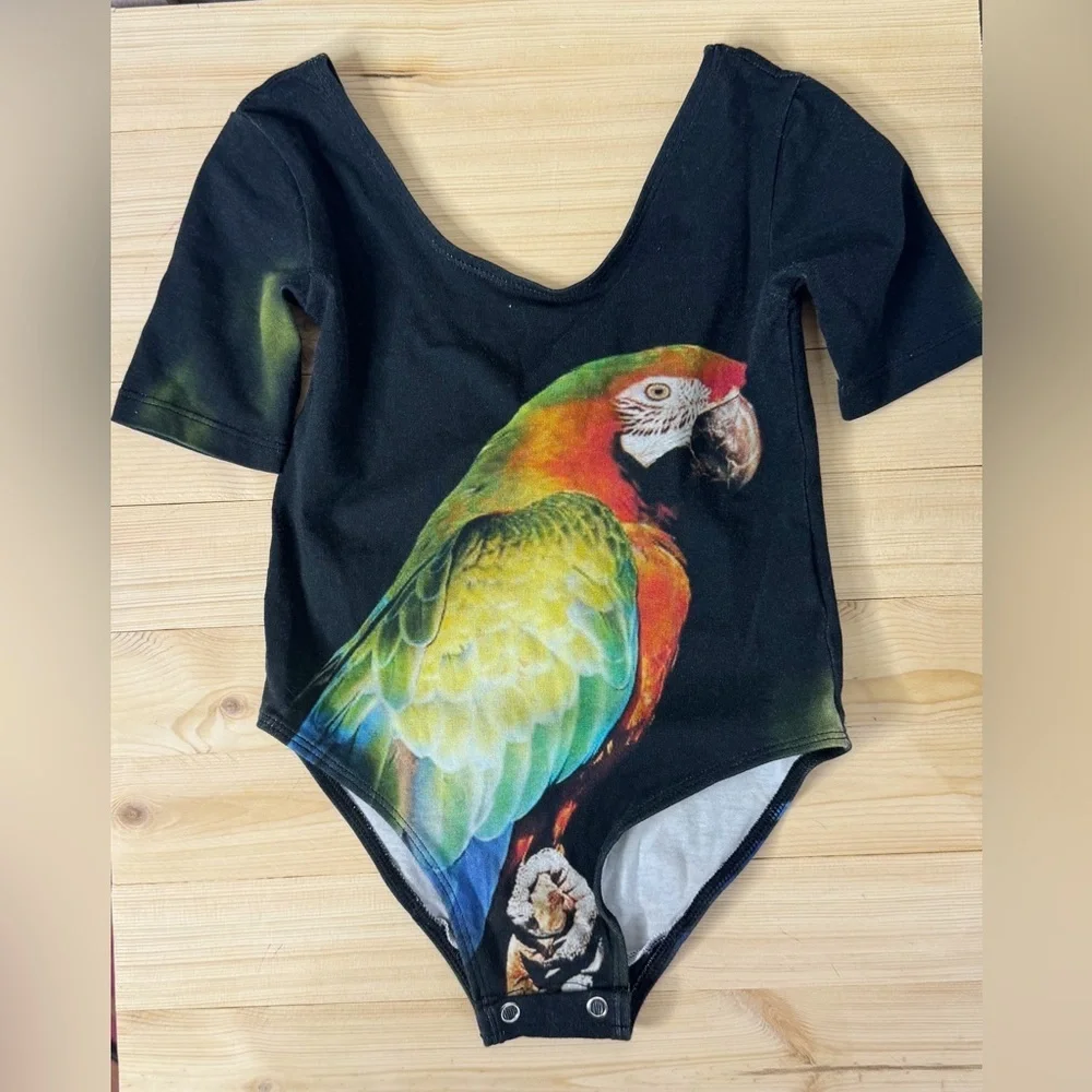 PopUpShop Parrot Leo. Good Used Condition. Size 4/5 HTF Tropical Leotard